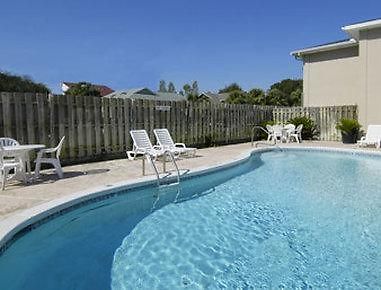 Howard Johnson Inn Tybee Island Savannah Ga מתקנים תמונה